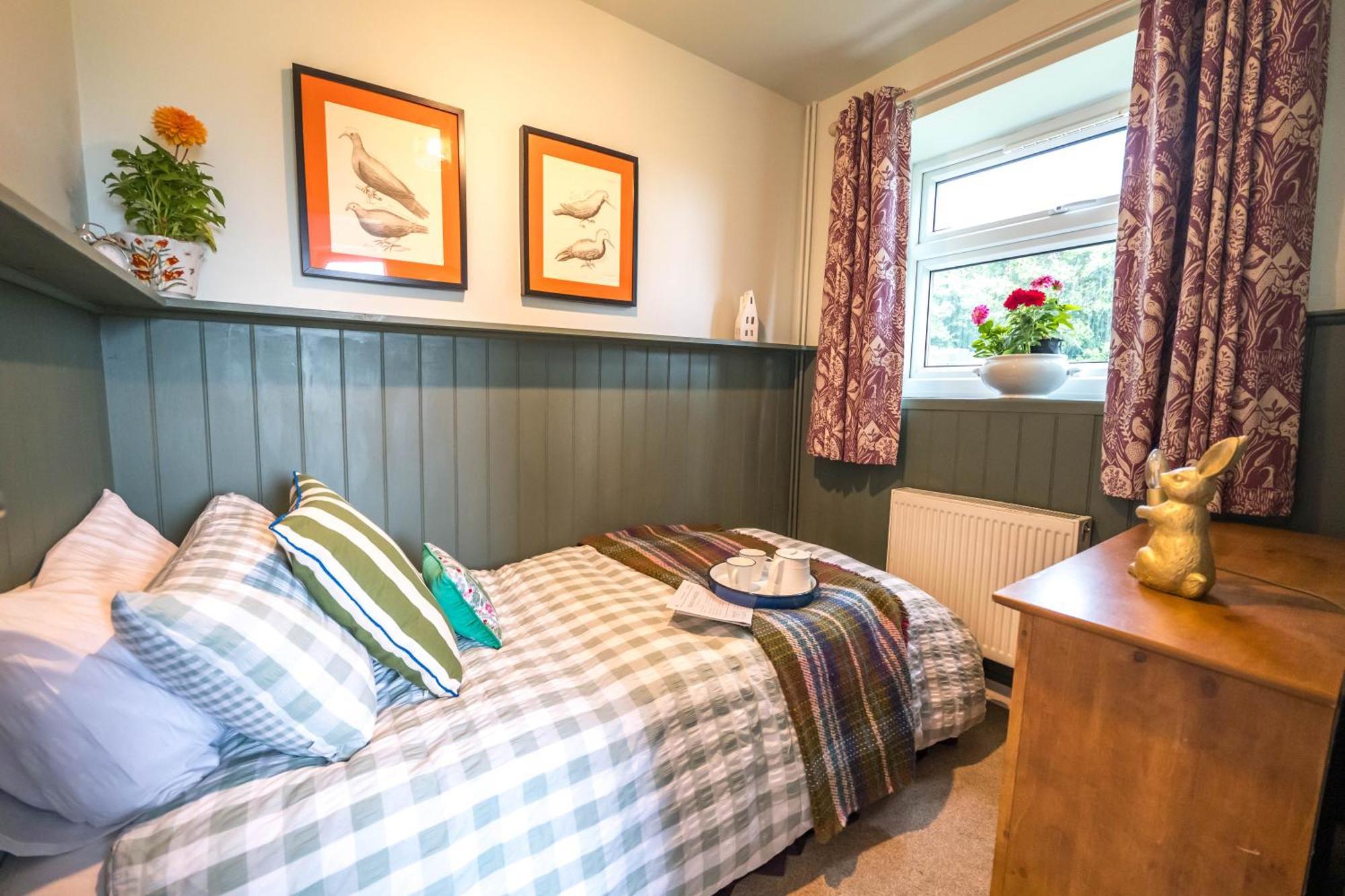 Large Country Cottage, Sleeps 8 - Spa Facilities, Garden Bar, Catering Services, Free Parking, Nature Reserve, Hen Parties Scunthorpe Kültér fotó