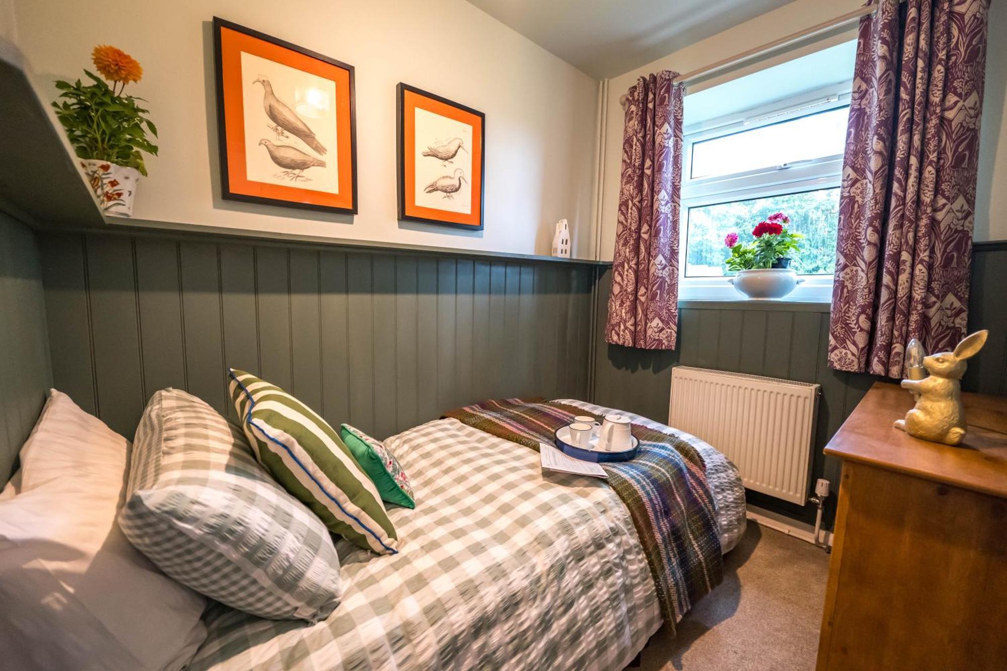 Large Country Cottage, Sleeps 8 - Spa Facilities, Garden Bar, Catering Services, Free Parking, Nature Reserve, Hen Parties Scunthorpe Kültér fotó