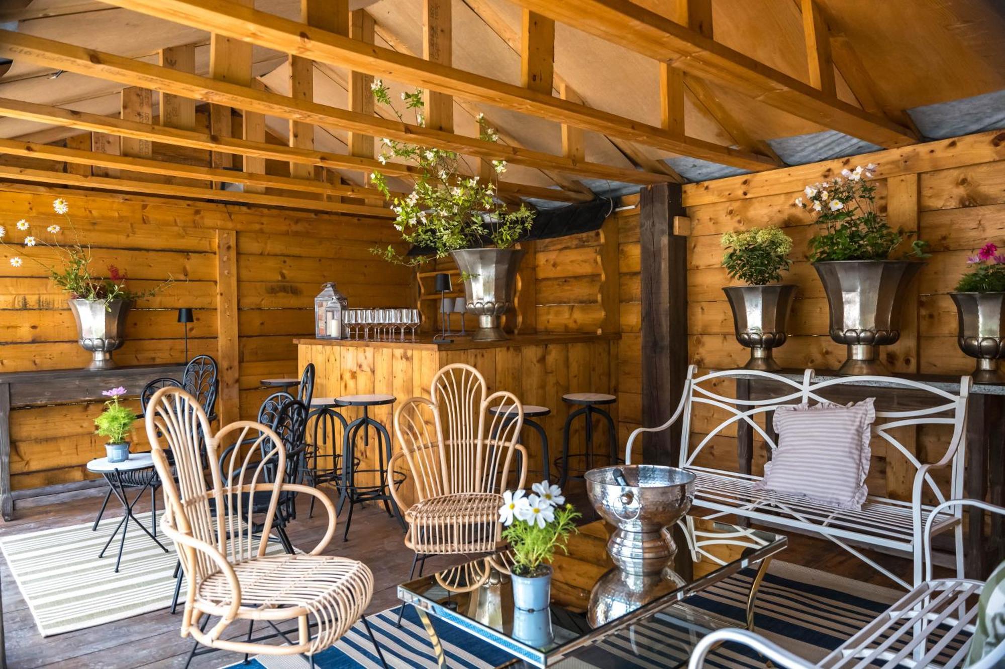 Large Country Cottage, Sleeps 8 - Spa Facilities, Garden Bar, Catering Services, Free Parking, Nature Reserve, Hen Parties Scunthorpe Kültér fotó