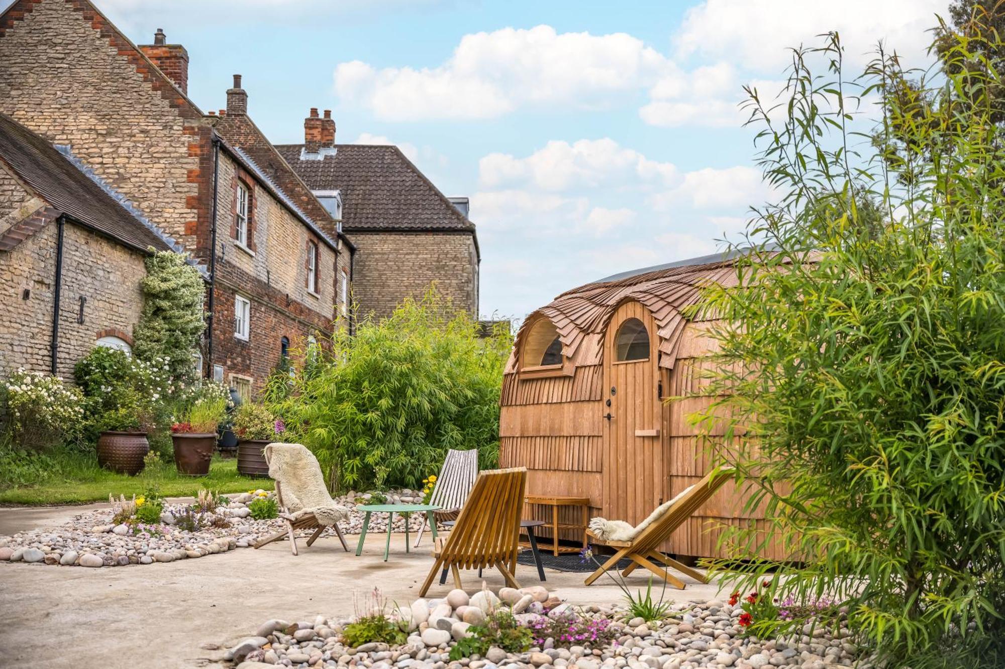 Large Country Cottage, Sleeps 8 - Spa Facilities, Garden Bar, Catering Services, Free Parking, Nature Reserve, Hen Parties Scunthorpe Kültér fotó